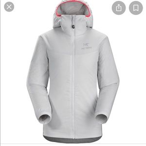 Arc’teryx LT Hoody size small, used condition